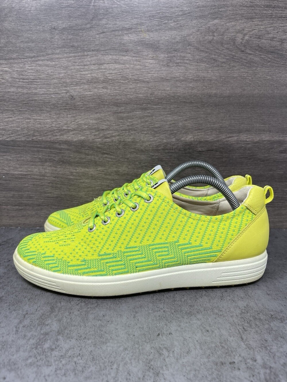 ECCO Soft 7 Neon Yellow Green Knit Size 10 Womens (41) Wide Comfort Sneakers